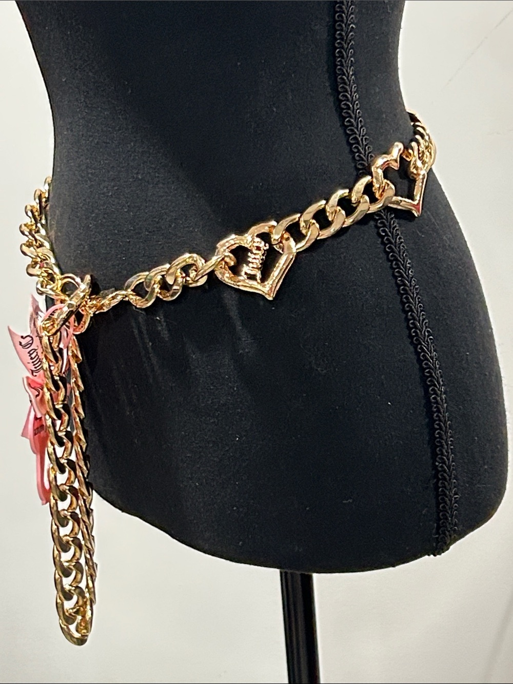 Juicy Couture Gold Heart Chain Belt